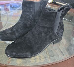 Ann Taylor Black Suede Men's Boots